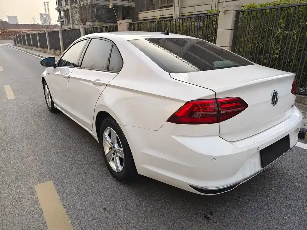Volkswagen Lamando 2021 из CN, фото 8