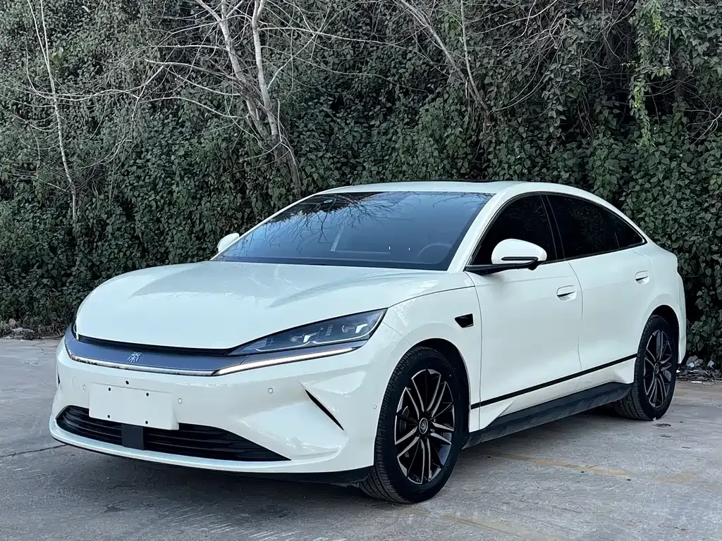 BYD Qin L 2025 из CN, фото 1
