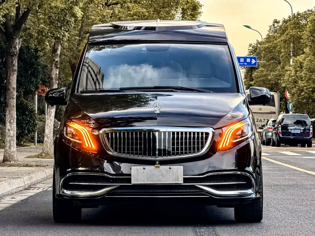 Mercedes-Benz Vito 2023 из CN, фото 8