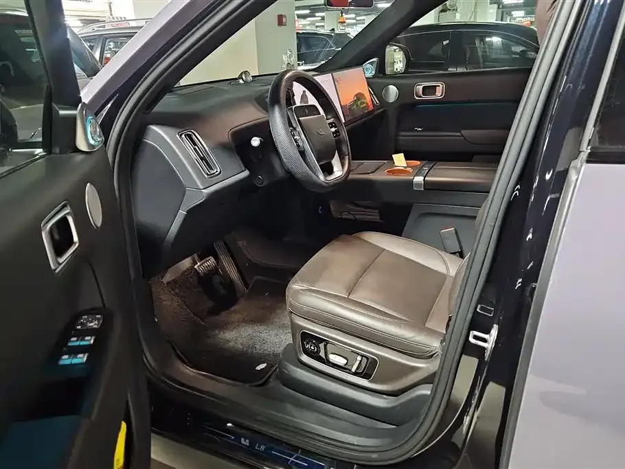Li Auto L8 2023 из CN, фото 8