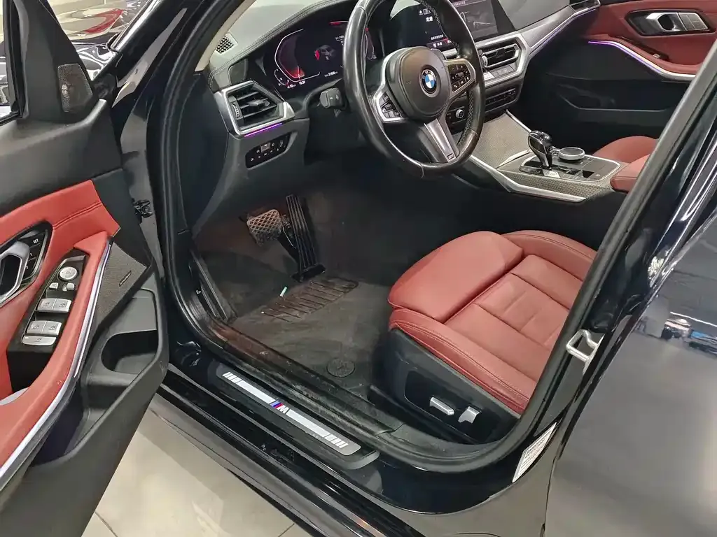 BMW 3 Series 2021 из CN, фото 4