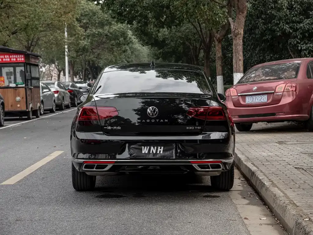 Volkswagen Magotan 2023 из CN, фото 8