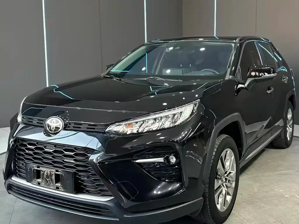 Toyota Wildlander — фото 1