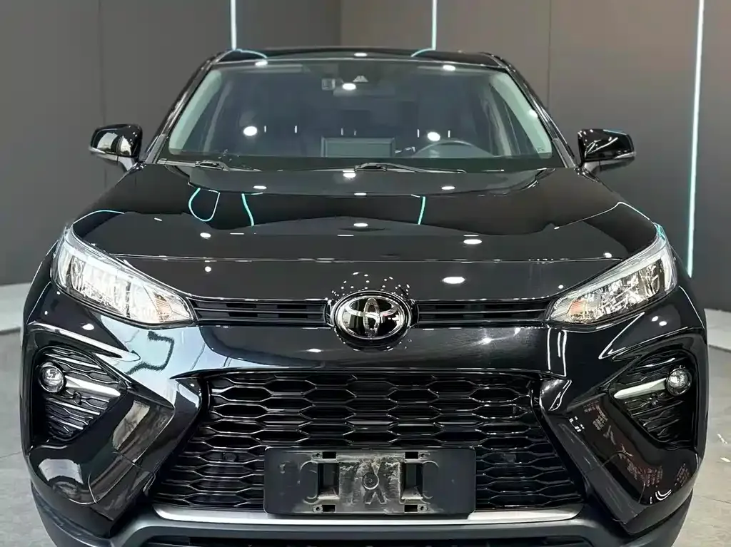 Toyota Wildlander — фото 5