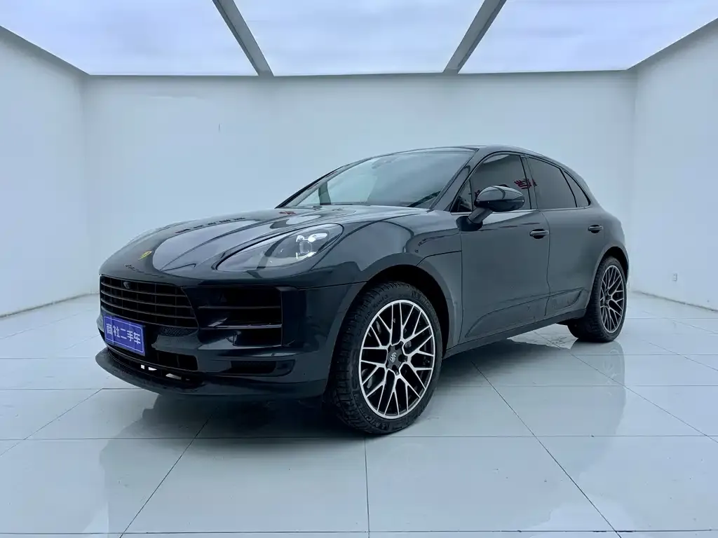 Porsche Macan — фото 1