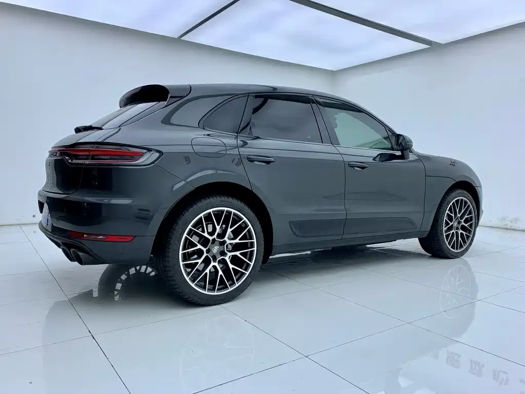 Porsche Macan — фото 6