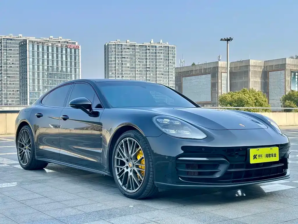 Porsche Panamera — фото 6
