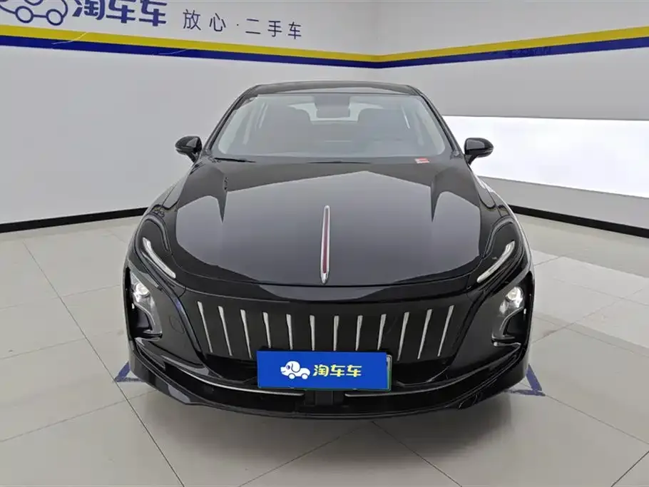 Hongqi E-QM5 — фото 7