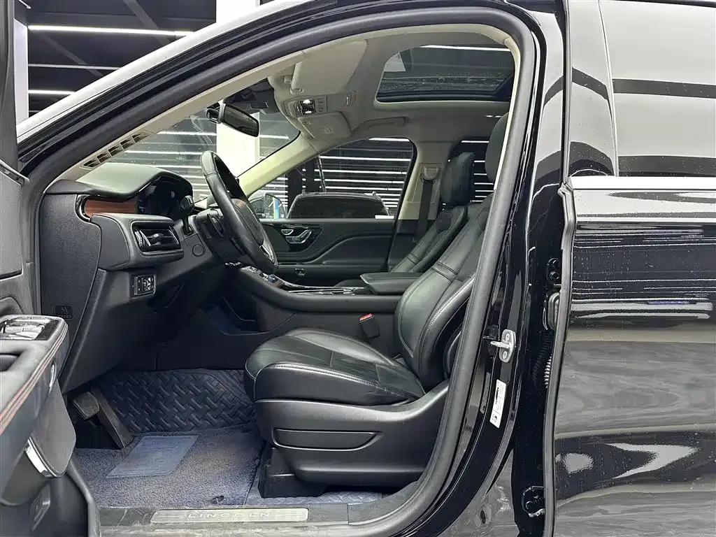 Lincoln Aviator 2021 из CN, фото 9
