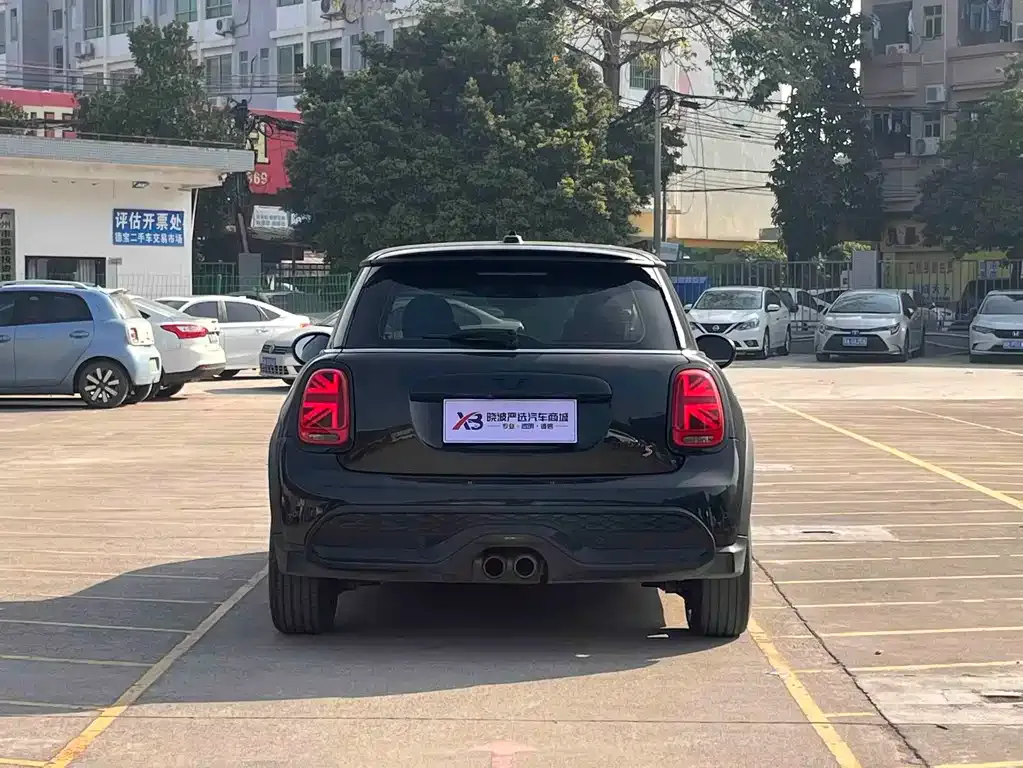 MINI Cooper (3-door) 2023 из CN, фото 10