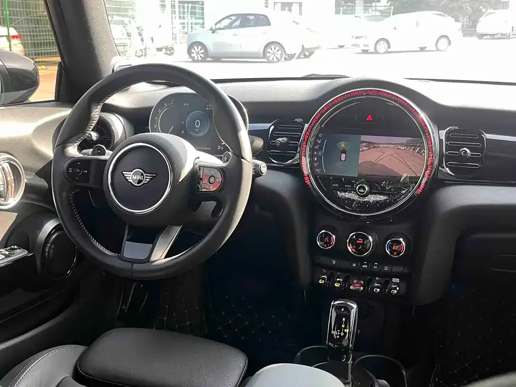 MINI Cooper (3-door) 2023 из CN, фото 6