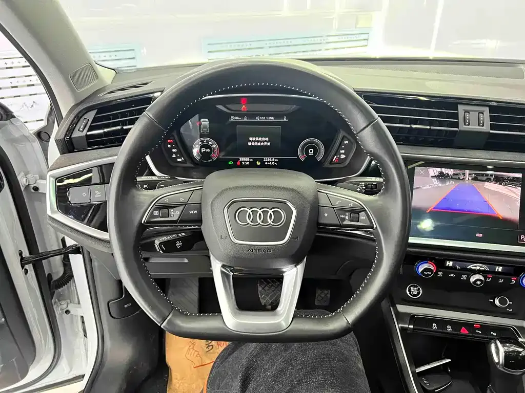 Audi Q3 2022 из CN, фото 9