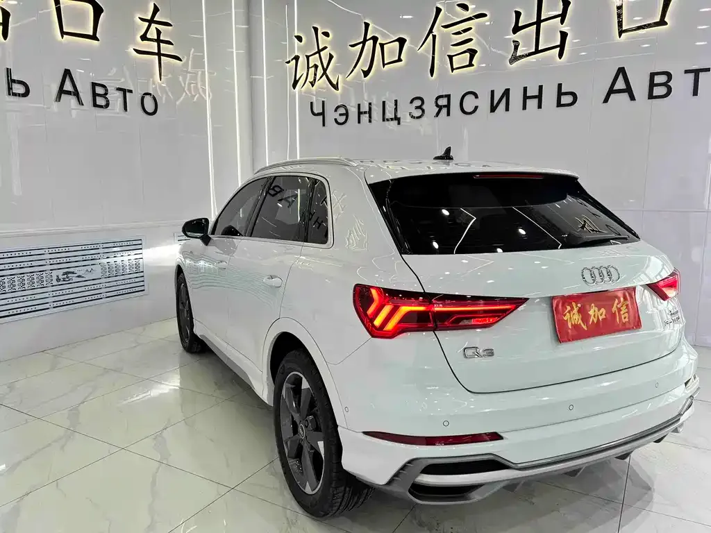 Audi Q3 2022 из CN, фото 10