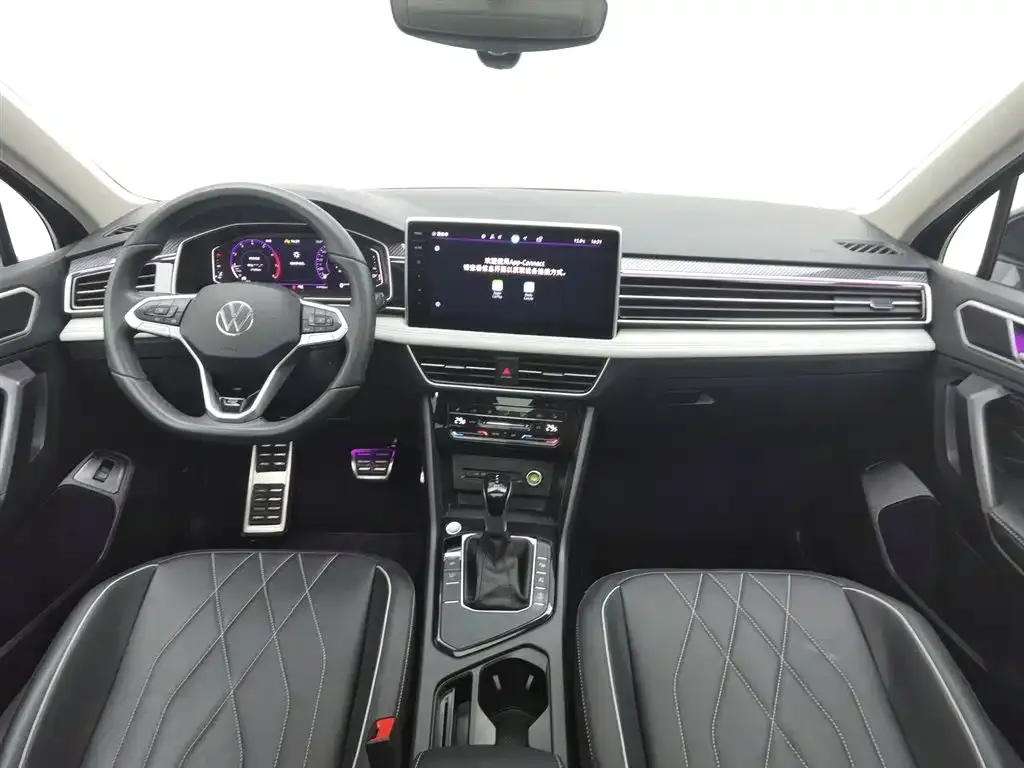 Volkswagen Tiguan L 2024 из CN, фото 6