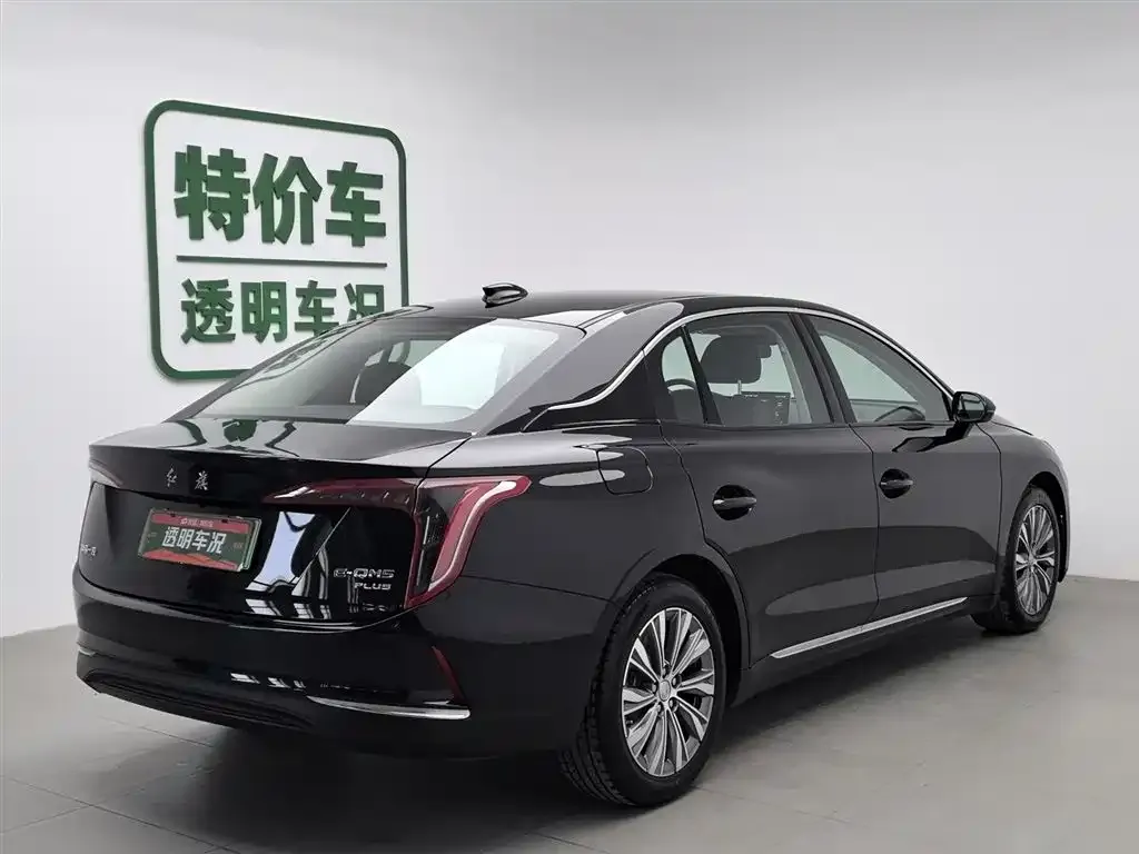 Hongqi E-QM5 — фото 4