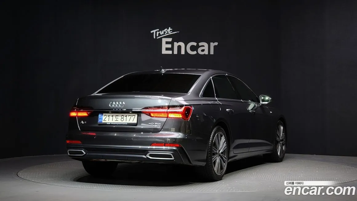 Audi A6 — фото 7