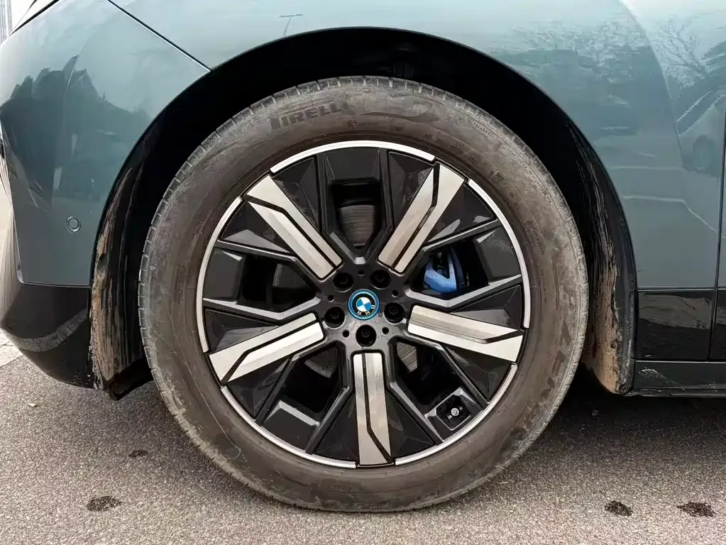 BMW iX 2023 из CN, фото 9