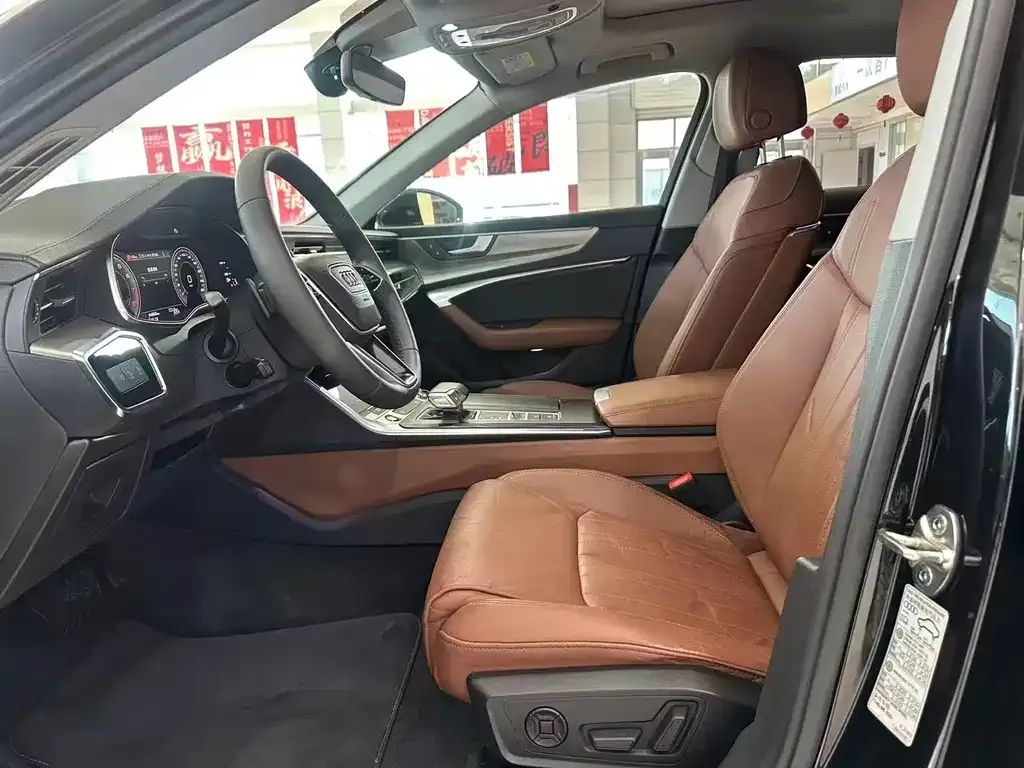 Audi A6L 2021 из CN, фото 7