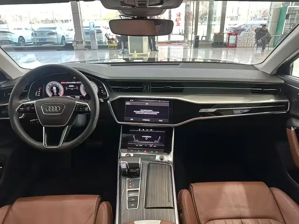 Audi A6L 2021 из CN, фото 9