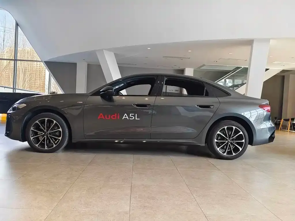 Audi A5L 2025 из CN, фото 8