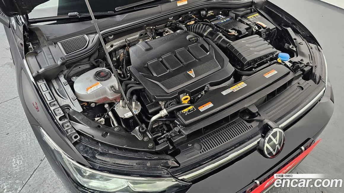 Volkswagen Golf 2022 из KR, фото 8