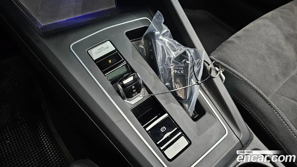 Volkswagen Golf 2022 из KR, фото 7