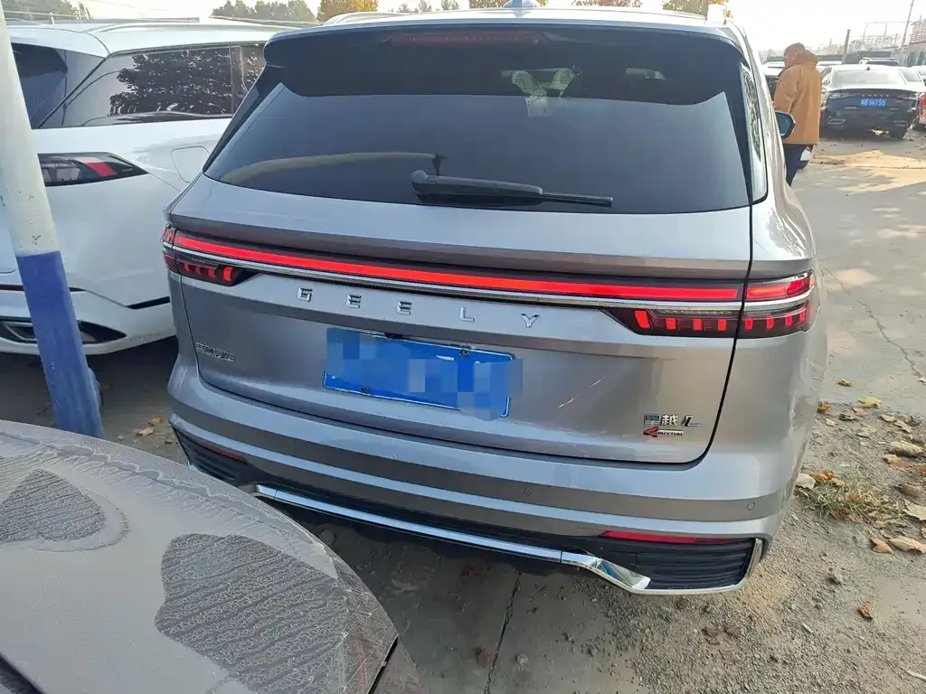 Geely Xingyue L — фото 3