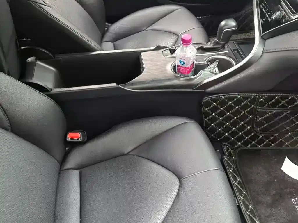 Toyota Camry 2022 из CN, фото 3