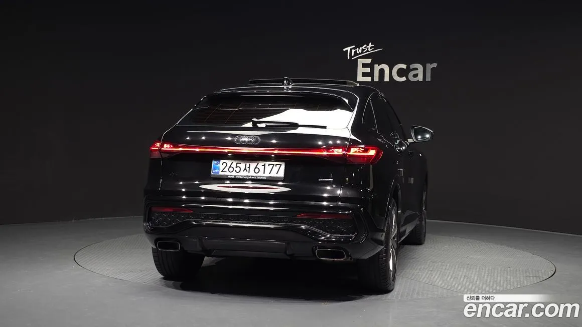 Audi Q5 2025 из KR, фото 9