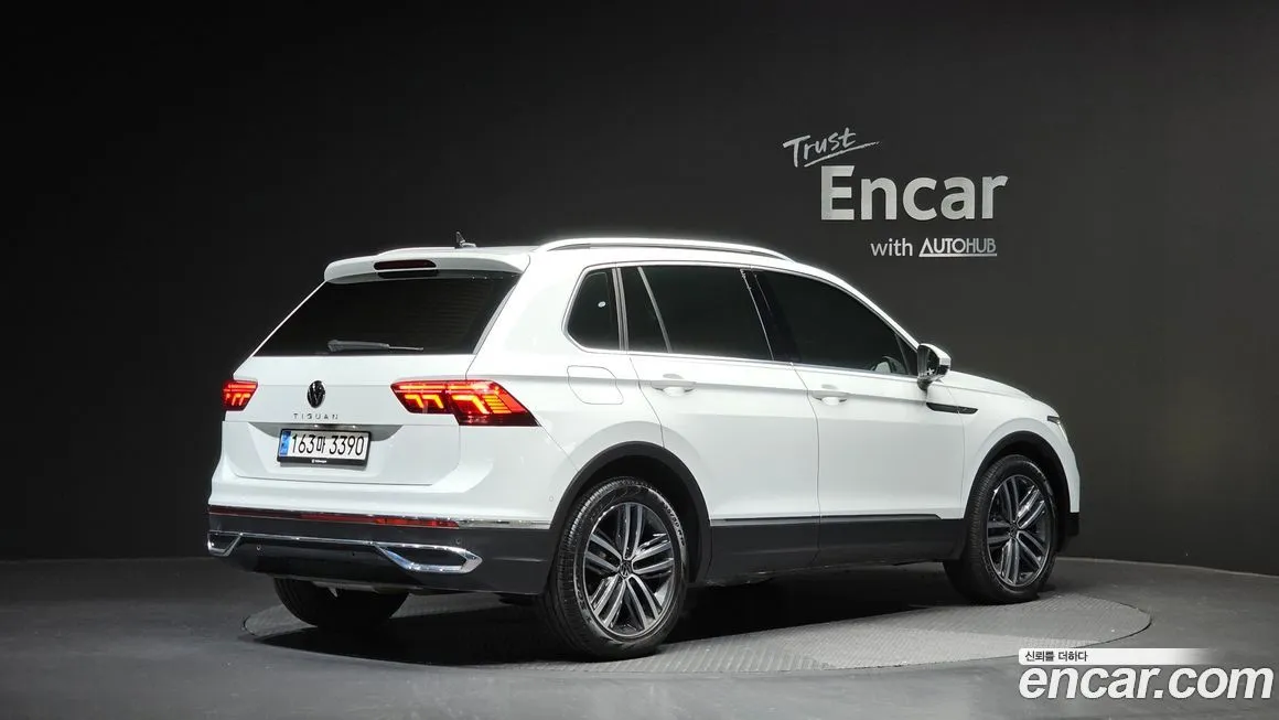 Volkswagen Tiguan — фото 7