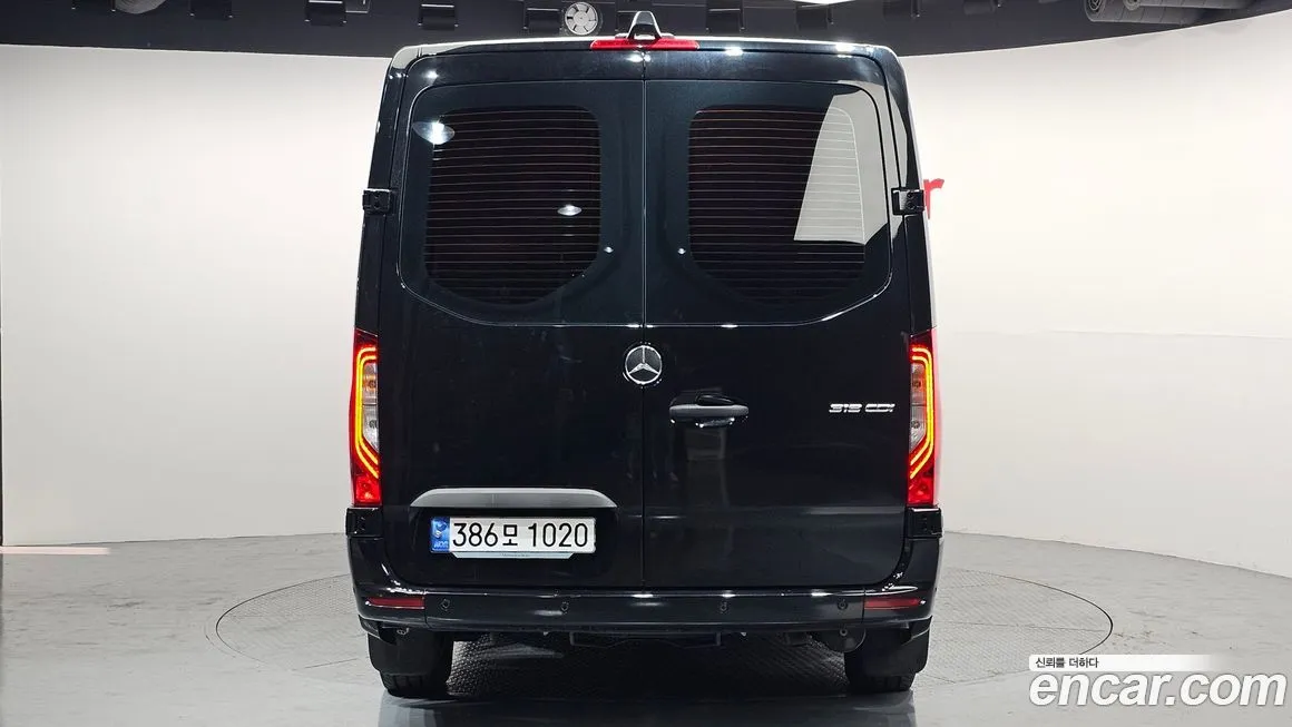 Mercedes-Benz Sprinter 2023 из KR, фото 4