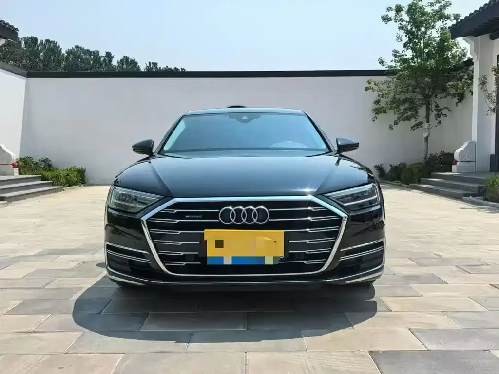 Audi A8 2021 из CN, фото 6