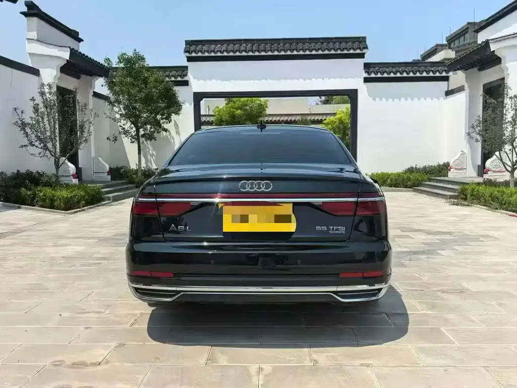 Audi A8 2021 из CN, фото 8