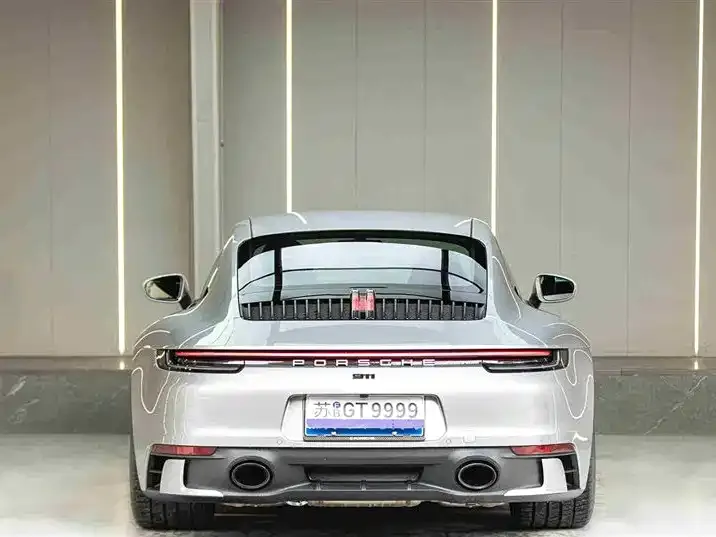 Porsche 911 2024 из CN, фото 3
