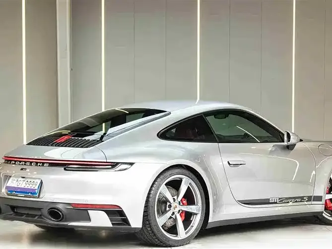 Porsche 911 2024 из CN, фото 6