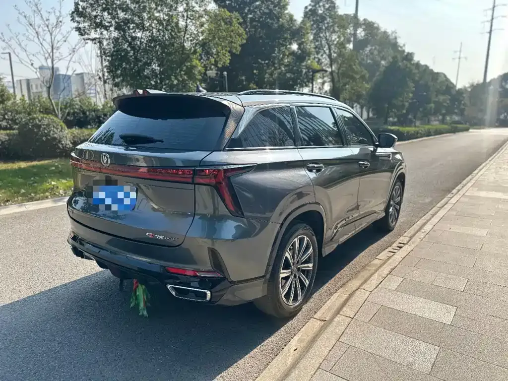 Changan CS75PLUS — фото 9