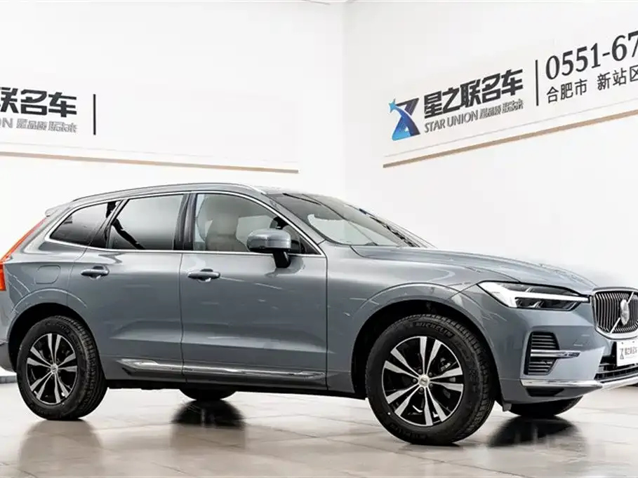 Volvo XC60 — фото 6