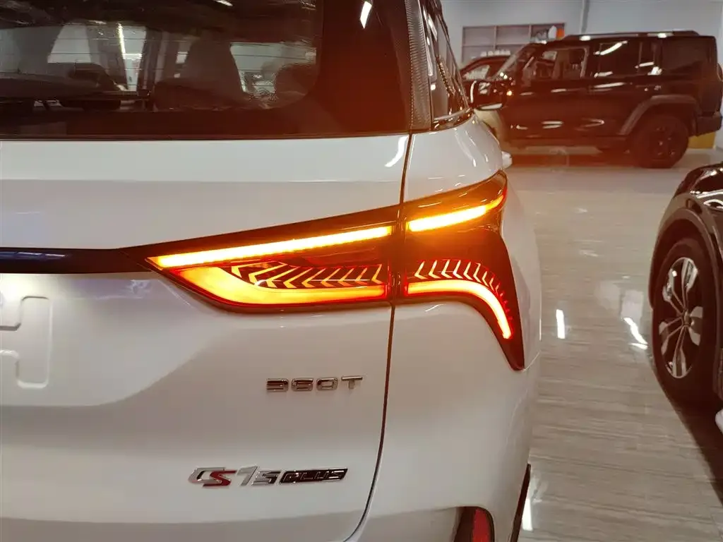 Changan CS75PLUS 2021 из CN, фото 4
