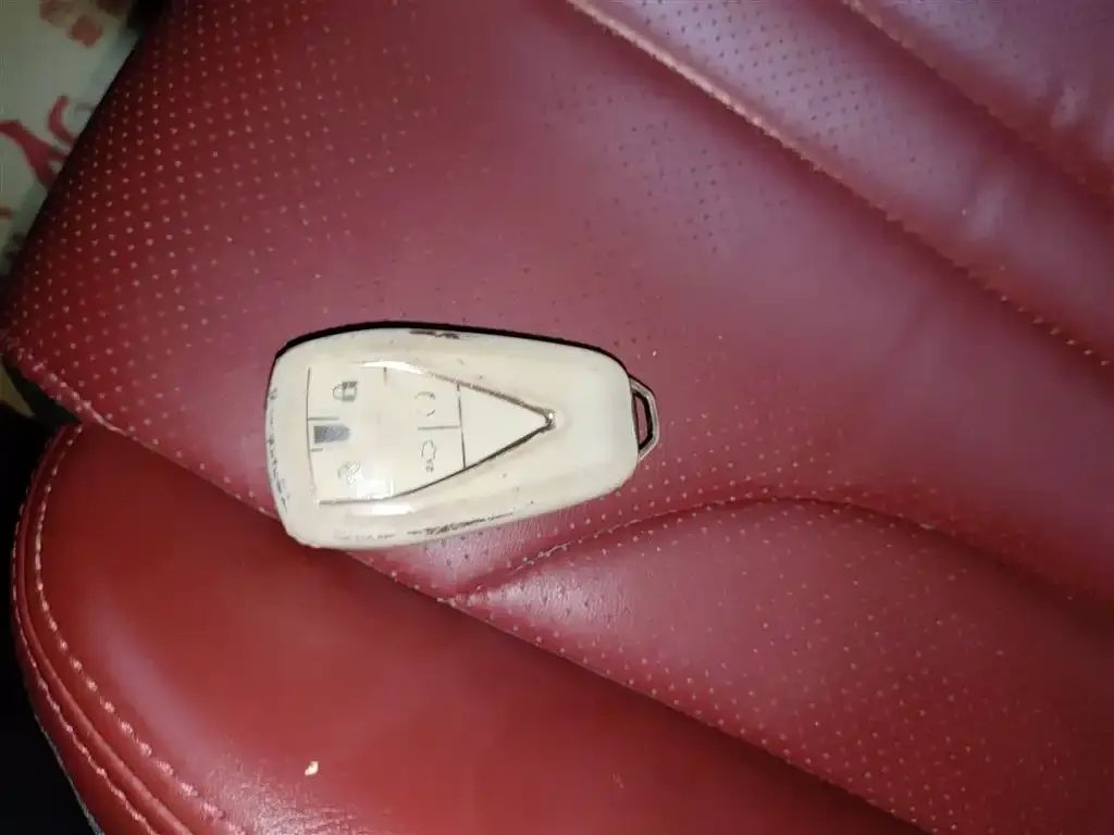 Changan CS75PLUS 2021 из CN, фото 2