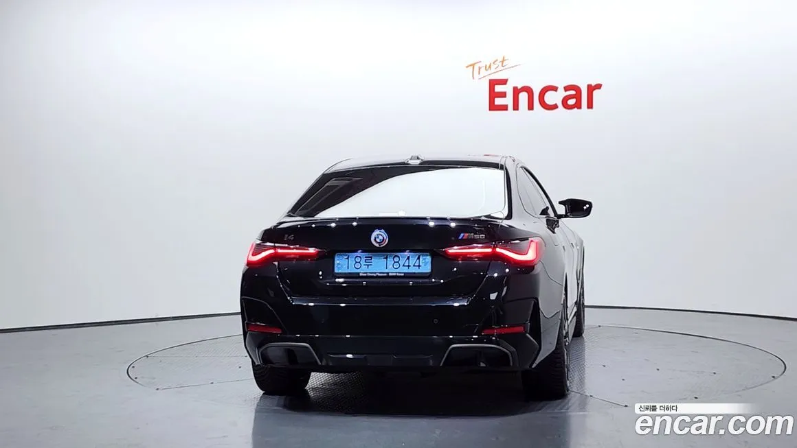 BMW i4 2024 из KR, фото 6