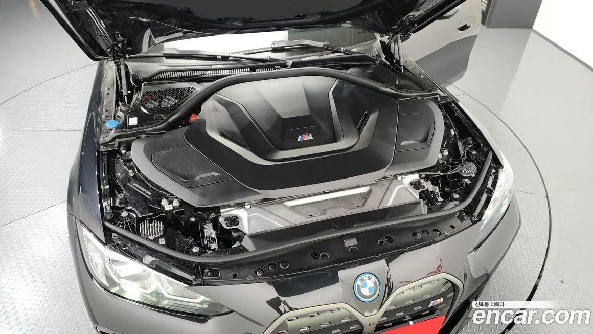 BMW i4 2024 из KR, фото 7