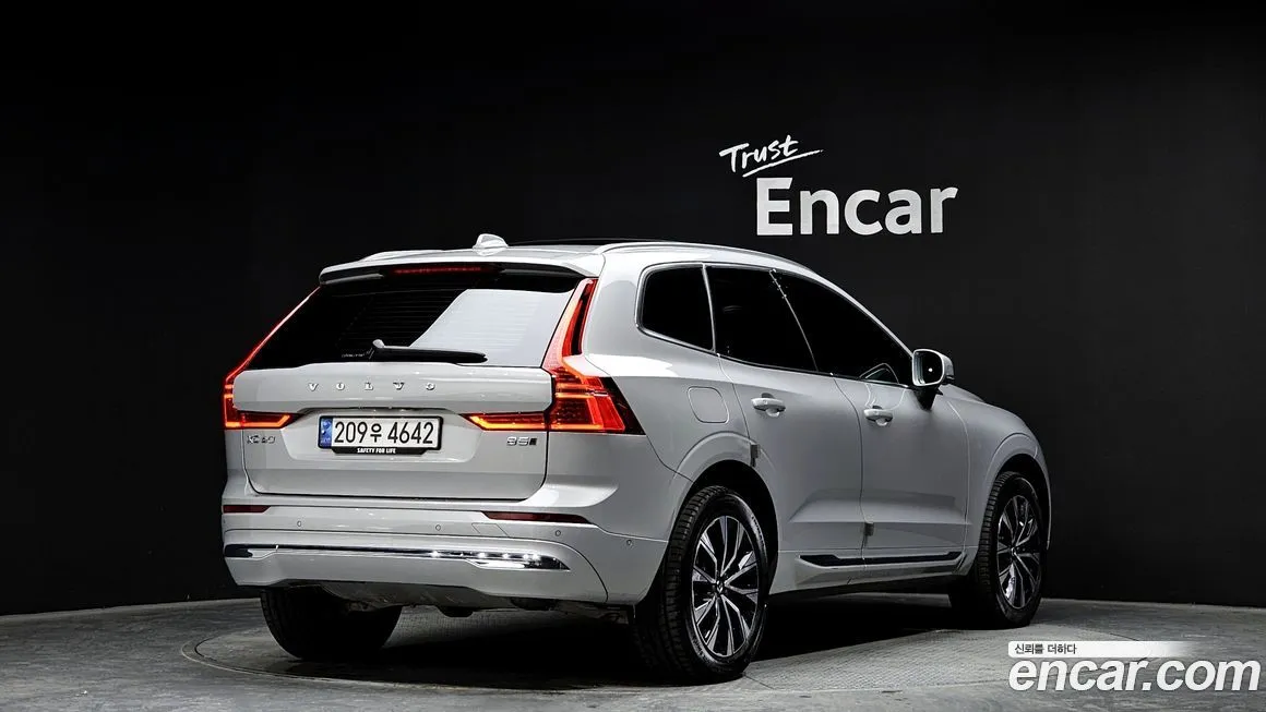 Volvo XC60 2023 из KR, фото 2