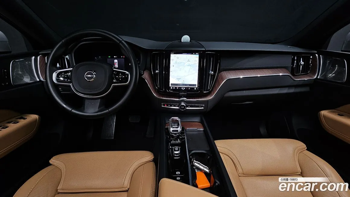 Volvo XC60 2023 из KR, фото 7