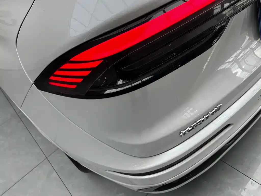 Lincoln Corsair 2025 из CN, фото 4
