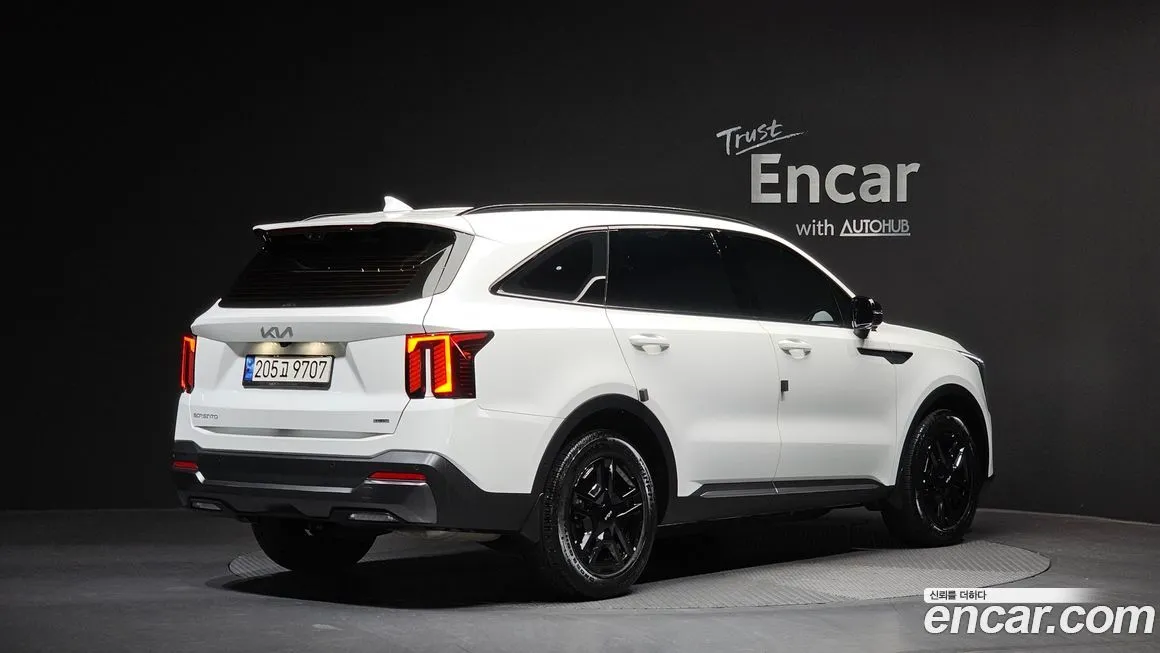 Kia Sorento — фото 3