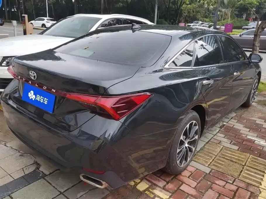 Toyota Avalon 2023 из CN, фото 7