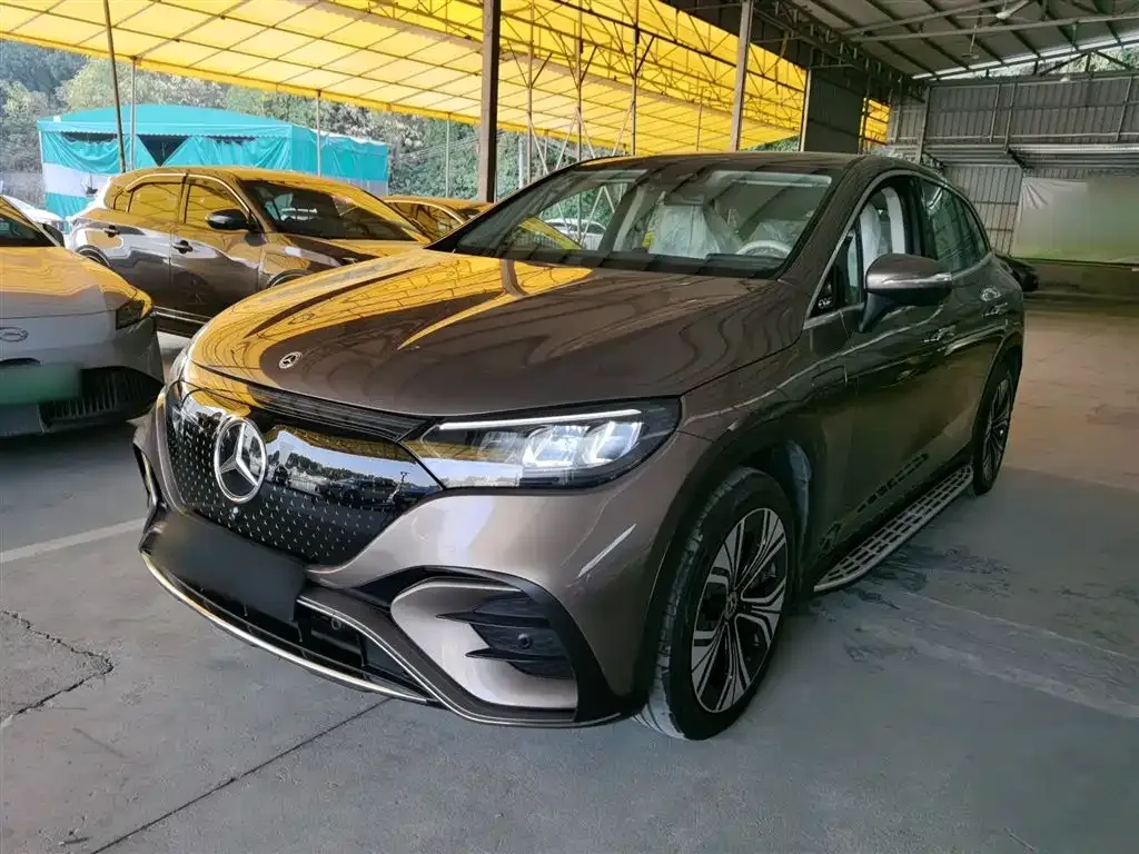 Mercedes-Benz EQE SUV 2023 из CN, фото 1
