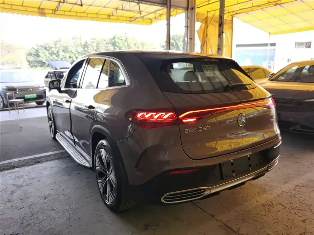 Mercedes-Benz EQE SUV 2023 из CN, фото 2