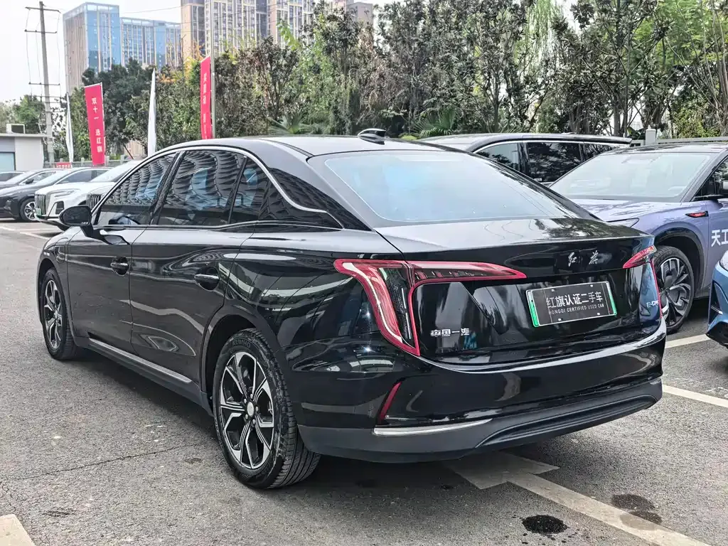 Hongqi E-QM5 2023 из CN, фото 7