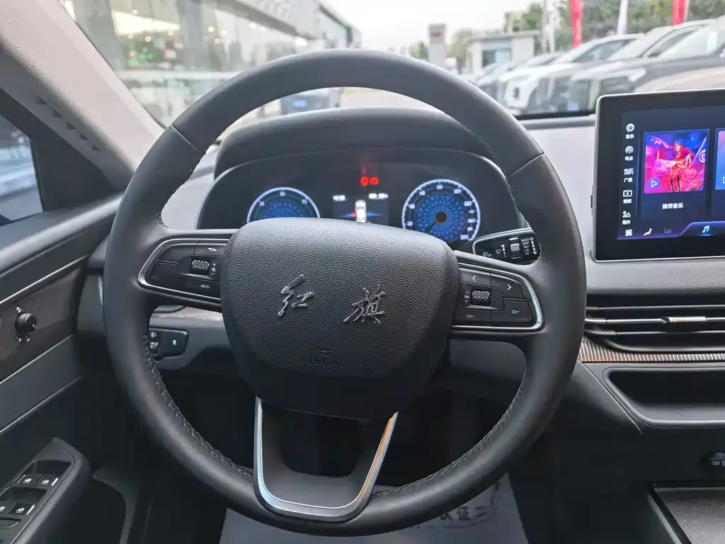 Hongqi E-QM5 2023 из CN, фото 3